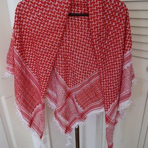 RED + WHITE TRADITIONAL MIDDLE EASTERN SCARF